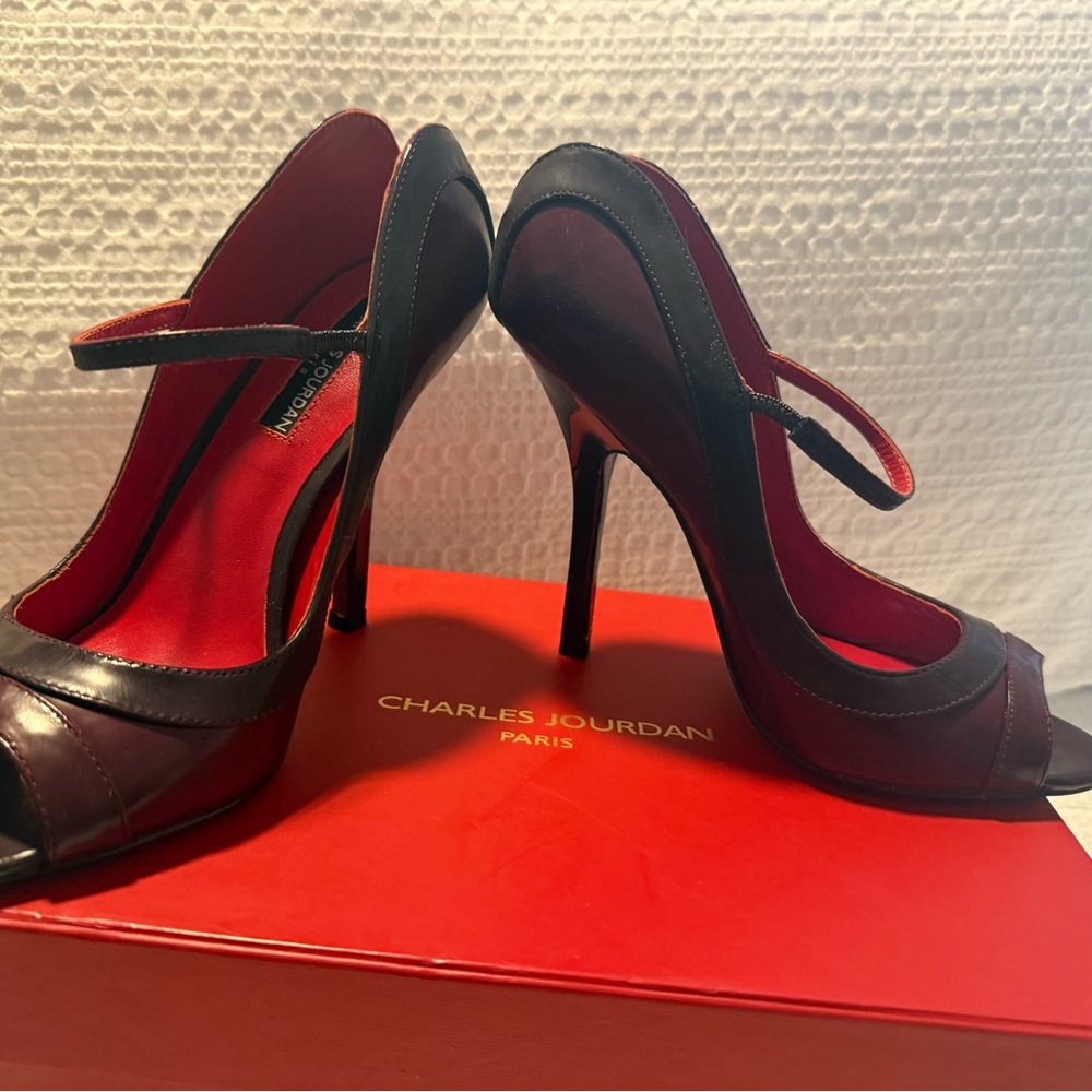 Charles Jourdan Heels - Size 7.5 - Worn once